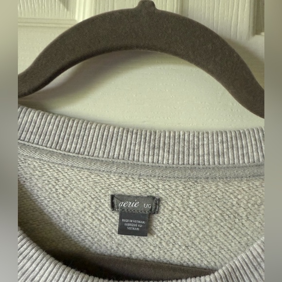 aerie sweatshirt - Picture 2 of 2